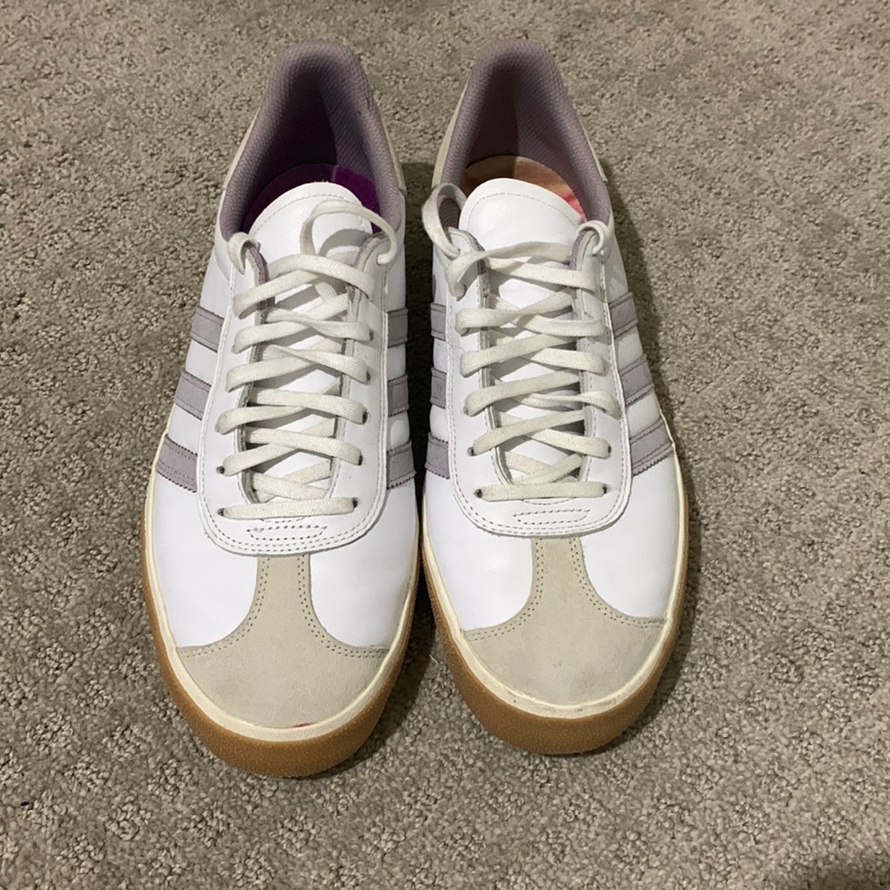 Adidas Nora size 10